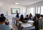 Diyarbakır Büyükşehir Belediyesi YKS ve LGS adaylarına yönelik ücretsiz yaz kurslarıyla sınav hazırlık sürecine destek sağlıyor