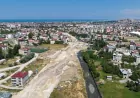 Van Büyükşehir Belediyesi Gölardı Caddesi 2. Etap Çalışmalarında Kaçak Yapıların Yıkımına Başladı