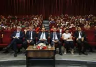 Van Büyükşehir Belediyesi Ev Sahipliğinde Düzenlenen Konferansta Malazgirt Savaş Alanına İlişkin Yeni Bilimsel Bulgular Paylaşıldı