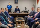 İçişleri Bakanı Mustafa Çiftçi, Kocaeli Büyükşehir Belediyesi'nin vizyon projelerini yerinde inceleyerek gençlerle bir araya geldi