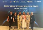 Uşak Belediyesi Bilim Uşak Eğitmenleri TÜBİTAK Zirvesinde Sertifikalarını Alarak Bilim Eğitiminde Yeni Döneme Hazırlandı
