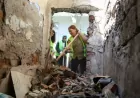 Diyarbakır Büyükşehir Belediyesi ve Bağlar Belediyesi Muradiye Mahallesi'nde toplum güvenliğini tehdit eden metruk yapıları ortak çalışmayla yıkıyor