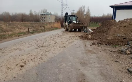 Van Büyükşehir Belediyesi çevreyi kirleten kaçak hafriyat dökümleri ve beton atıklarına yönelik denetimlerde yasal işlem uyguladı