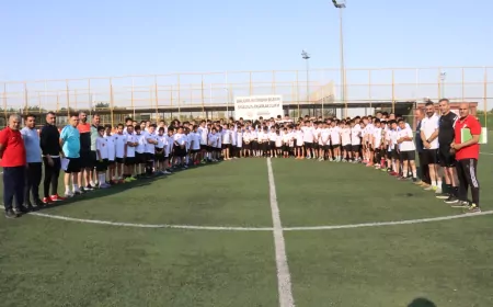 Şanlıurfa Büyükşehir Belediyesi 2026 Yaz Kurslarında Binlerce Çocuk Futbol Eğitimiyle Sahaya Çıktı