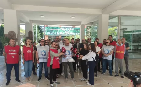 TMMOB Eskişehir İl Koordinasyon Kurulu Sekreteri Betül Hacımusalar: “Kamu emekçilerine yönelik şiddetin gerçek sorumlusu bu şiddeti besleyen sistemdir”