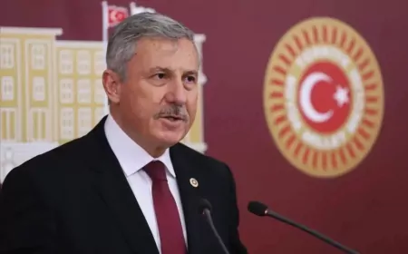 YENİ YOL Grubu Grup Başkanvekili Doç. Dr. Selçuk Özdağ: “NATO Zirvesi’nden Türkiye adına somut ne kazanım çıktı?”