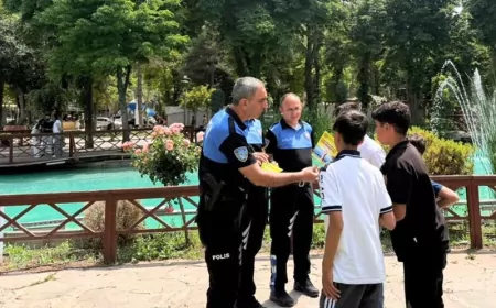 Malatya Emniyeti Yaz Mevsiminde Artan Boğulma Vakalarına Karşı Vatandaşları Bilgilendirdi