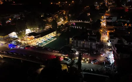 Hatay Büyükşehir Belediyesi Arsuz’da Tamamladığı Yol ve Aydınlatma Çalışmalarıyla Şehir İçi Ulaşımı Daha Güvenli ve Konforlu Hale Getirdi