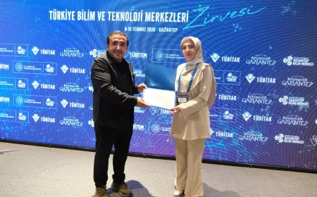 Uşak Belediyesi Bilim Uşak Eğitmenleri TÜBİTAK Zirvesinde Sertifikalarını Alarak Bilim Eğitimindeki Yetkinliklerini Güçlendirdi