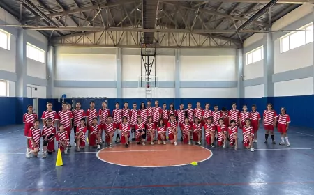 Van Büyükşehir Belediyesi Yaz Spor Okullarında 18 Branşta 1250 Çocuk ve Genç Sporla Buluşuyor