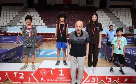 Hatay Büyükşehir Belediyesi 23 Temmuz Anısına Düzenlediği Masa Tenisi Turnuvasında 180 Sporcuyu Bir Araya Getirdi