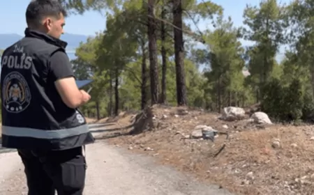 Burdur Emniyet Müdürlüğü orman yangınlarına karşı drone destekli denetimlerini sürdürüyor