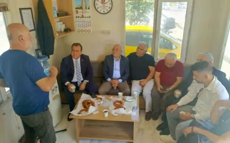 MHP Eskişehir İl Başkanı Ayhan Sezer: “Vatandaşın ve Esnafın Yanında Olmaya Devam Edeceğiz”