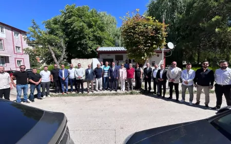 MHP Eskişehir İl Başkanı Ayhan Sezer Ertuğrulgazi Mahallesi'ni Ziyaret Etti, Sorun ve Talepler Masaya Yatırıldı