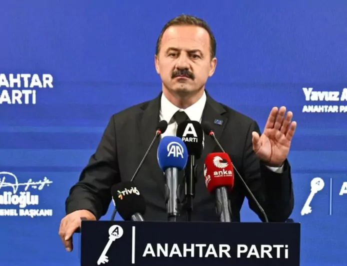 Anahtar Parti Genel Başkanı Yavuz Ağıralioğlu: “Bu Karnenizle Seçimi Göğüsleyeceksiniz”