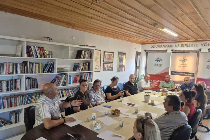 Odunpazarı Kent Konseyi Başkanı İsmail Kumru: “Ortak akıl ve iş birliğiyle Odunpazarı’nı daha temiz ve yaşanabilir bir kent haline getireceğiz”