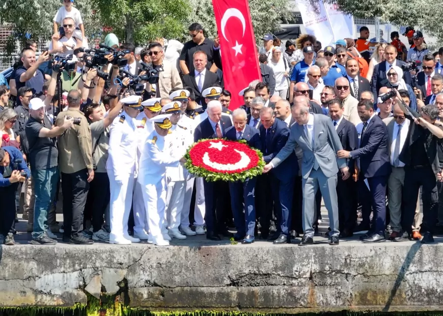 Ulaştırma ve Altyapı Bakanı Abdulkadir Uraloğlu: “1 Temmuz Denizcilik ve Kabotaj Bayramı’nın 100. Yılını Büyük Bir Gururla Kutluyoruz”