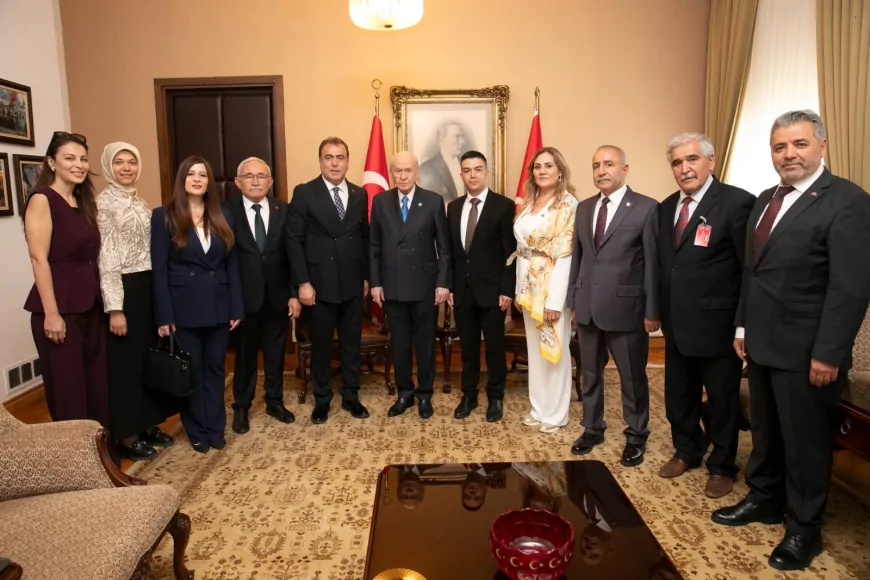 MHP Genel Başkanı Devlet Bahçeli: “Eskişehir’i yeniden hareketlendirdiniz ve teşkilatta birlik ve beraberliği sağladınız”