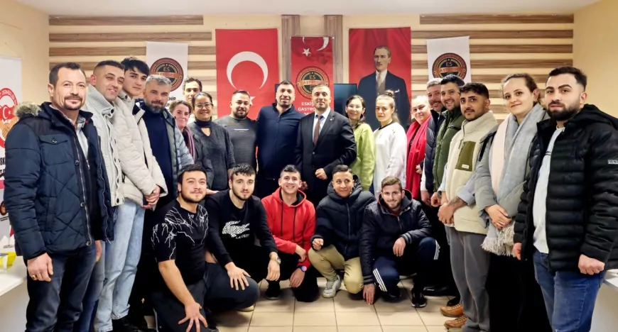 Eskişehir Lokantacılar ve Kasaplar Esnaf Odası Başkanı Murat Arnik: “Yeni menü bilgilendirme uygulaması güvenilir gıda ve şeffaf ticareti güçlendirecek”