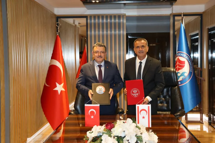 Trabzon Büyükşehir Belediye Başkanı Ahmet Metin Genç: “Gazimağusa ile imzaladığımız kardeş şehir protokolü ilişkilerimizi daha da güçlendirecek”