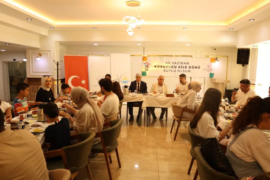 Van Büyükşehir Belediyesi Koruyucu Aile Günü Kapsamında Aileleri ve Çocukları Akdamar Adası Etkinliğinde Buluşturdu