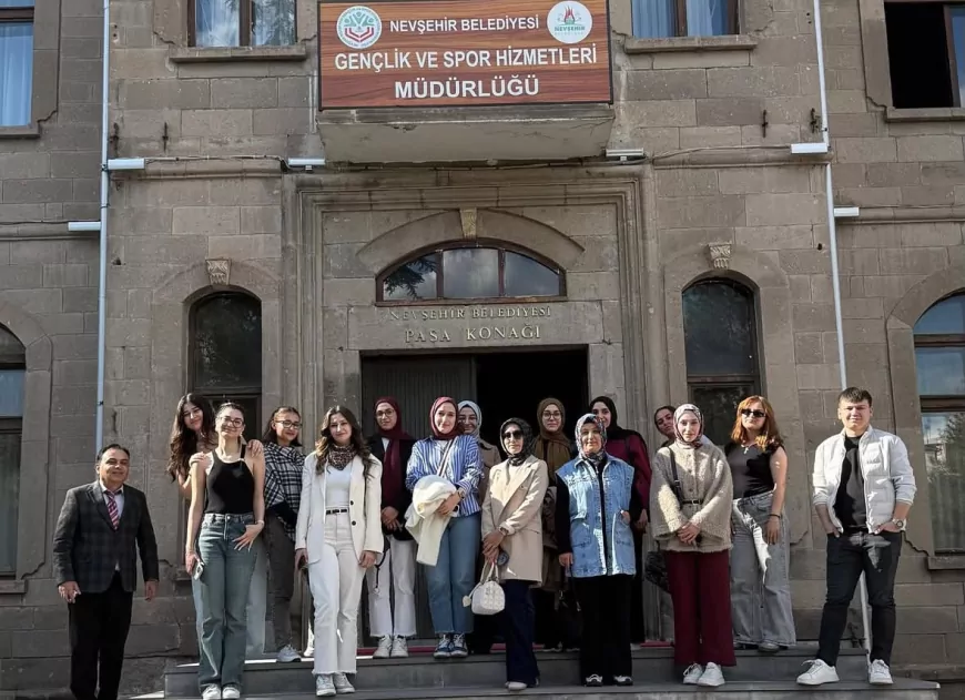 Nevşehir Belediyesi İş Birliğiyle Paşa Konağı’nda Düzenlenen Yaz Kursları Gençlere ve Yetişkinlere Yeni Beceriler Kazandırıyor