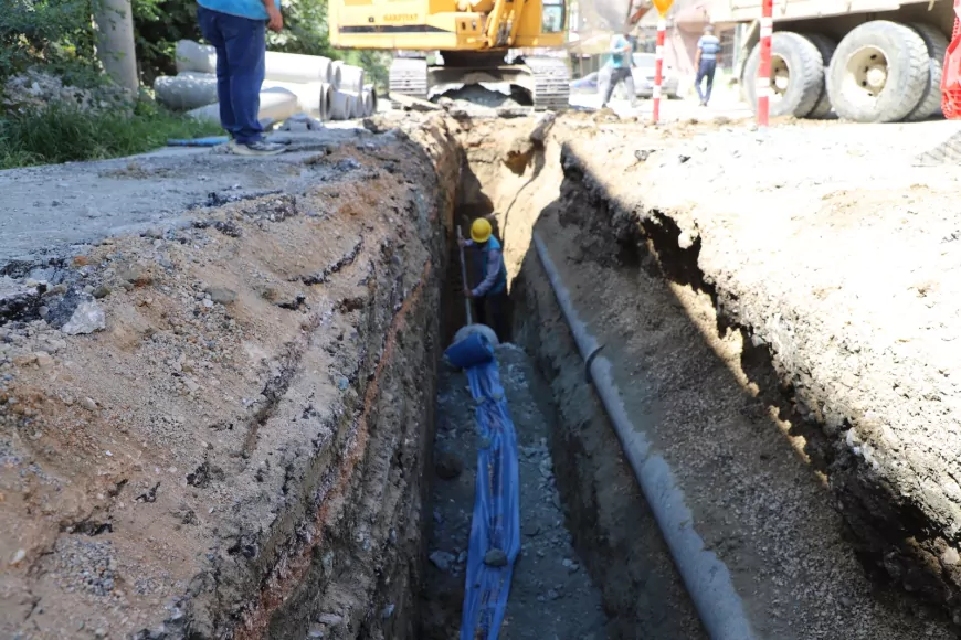 Hatay Büyükşehir Belediyesi Samandağ Tekebaşı Grubu Kanalizasyon Şebekesi Projesi'nde Yüzde 55 Tamamlanma Seviyesine Ulaştı