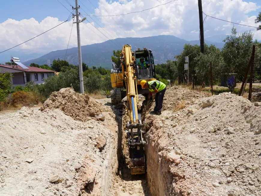 Muğla Büyükşehir Belediyesi Gölbent’te 2 Bin 500 Metrelik İçme Suyu Terfi Hattını Yenileyerek Kesintisiz Su Hizmetini Hedefliyor