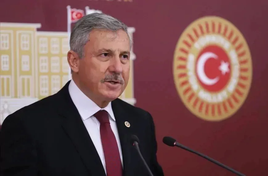 YENİ YOL Grubu Grup Başkanvekili Doç. Dr. Selçuk Özdağ: “NATO Zirvesi’nden Türkiye adına somut ne kazanım çıktı?”