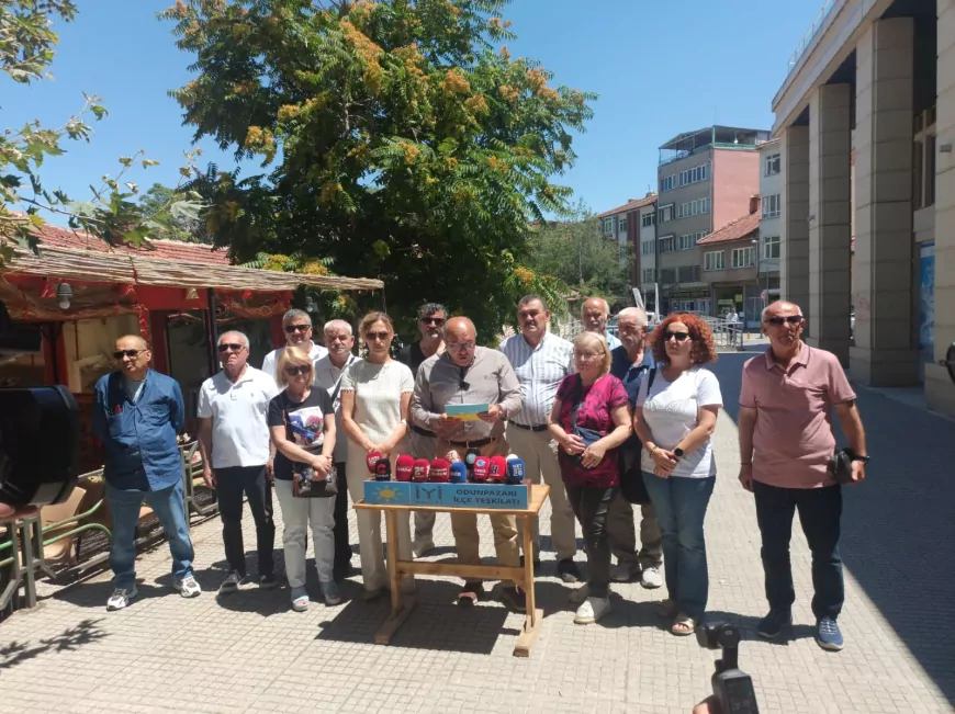İYİ Parti Odunpazarı İlçe Başkanı Gürol Yer: “Deliklitaş Mahallesi’nde trafikten güvenliğe kadar sorunlar yerinde görülmeli”