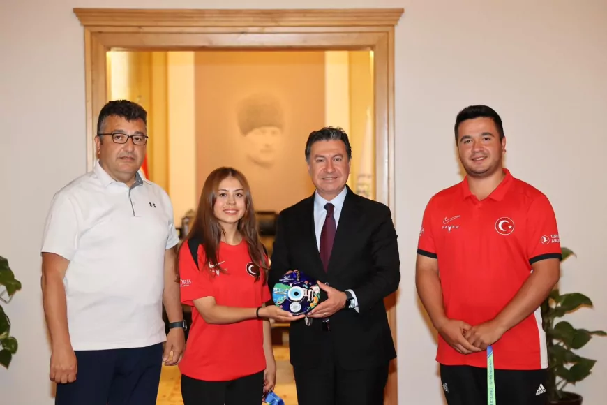 Muğla Büyükşehir Belediye Başkanı Ahmet Aras: “Geçen yıl Emircan Haney, bu yıl Hazal Burun ile gururlanacağız”