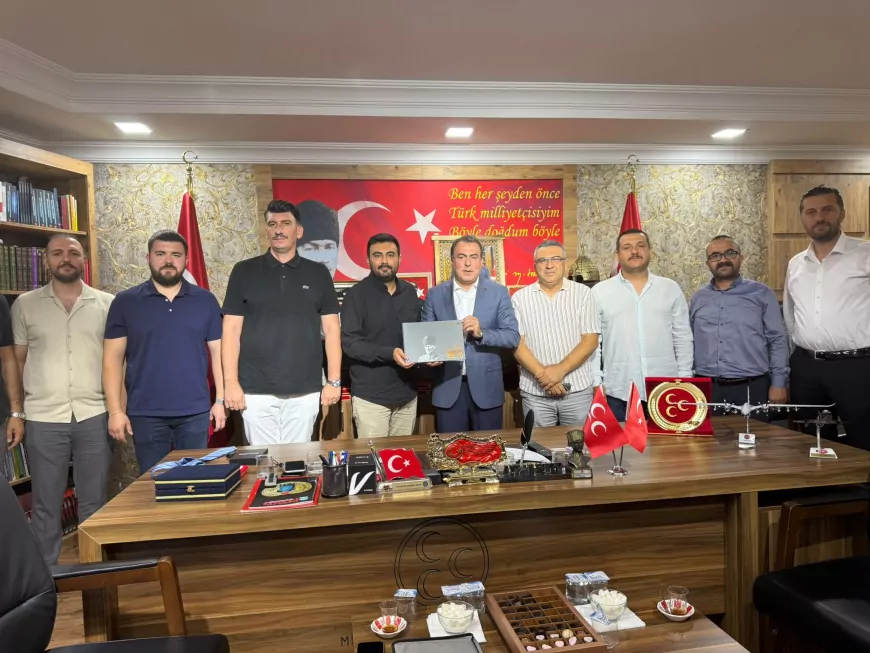 MHP Eskişehir İl Başkanı Ayhan Sezer: “Ülkücü harekete emek vermiş isimlerin tecrübeleri her zaman kıymetlidir”