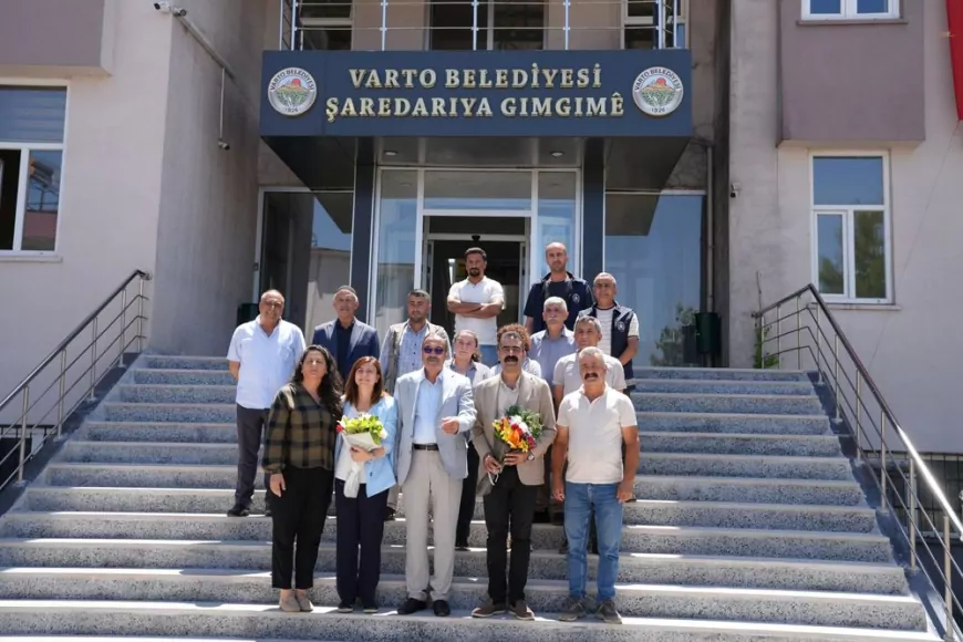 Diyarbakır Büyükşehir Belediyesi Eşbaşkanları Serra Bucak ve Doğan Hatun: “Halkın iradesi yok sayılarak alınan kararlara kamu yararı denilemez”