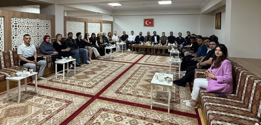 Çorum Kent Konseyi Gençlik Meclisi Başkanı Semih Dumlu: “Devraldığımız Bu Bayrağı Daha Da Yukarı Taşımak İçin Sabırsızlanıyoruz”