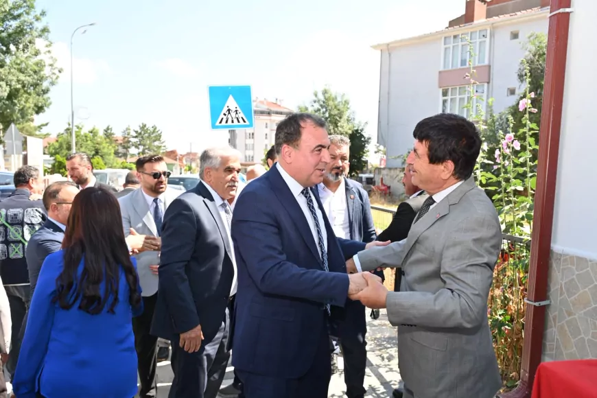 MHP Eskişehir İl Başkanı Ayhan Sezer: “Liderimiz Devlet Bahçeli devletimizin bekası ve milletimizin huzuru için çalışmalarını kararlılıkla sürdürmektedir”