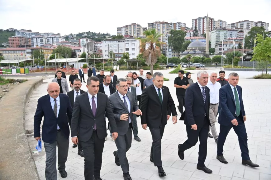 Trabzon Büyükşehir Belediye Başkanı Ahmet Metin Genç: “Of Sahil Parkı'nı yaklaşık 50 milyon liralık yatırımla modern ve yaşayan bir sosyal alana dönüştürüyoruz”
