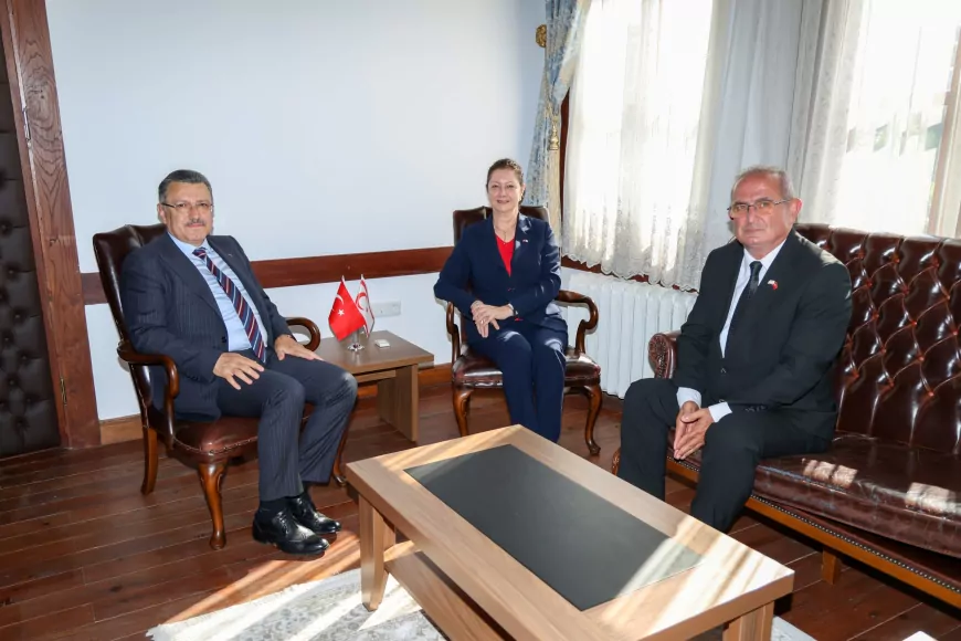 Trabzon Büyükşehir Belediye Başkanı Ahmet Metin Genç: “Kıbrıs Türk halkının 20 Temmuz Barış ve Özgürlük Bayramı’nı en kalbi duygularımla kutluyorum”