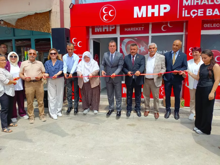 MHP Eskişehir İl Başkanı Ayhan Sezer: “Mihalgazi’de vatandaşlarımızın yanında olmaya ve çözüm üretmeye devam edeceğiz”