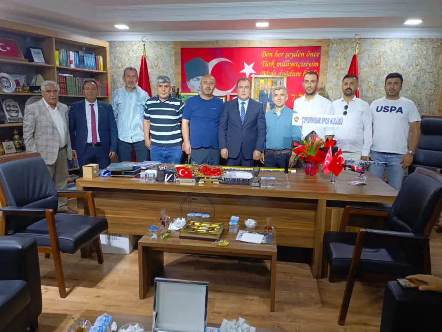 Milliyetçi Hareket Partisi Eskişehir İl Başkanı Ayhan Sezer: “Spor kulüpleri gençlerin sağlıklı bireyler olarak yetişmesinde önemli görev üstleniyor”
