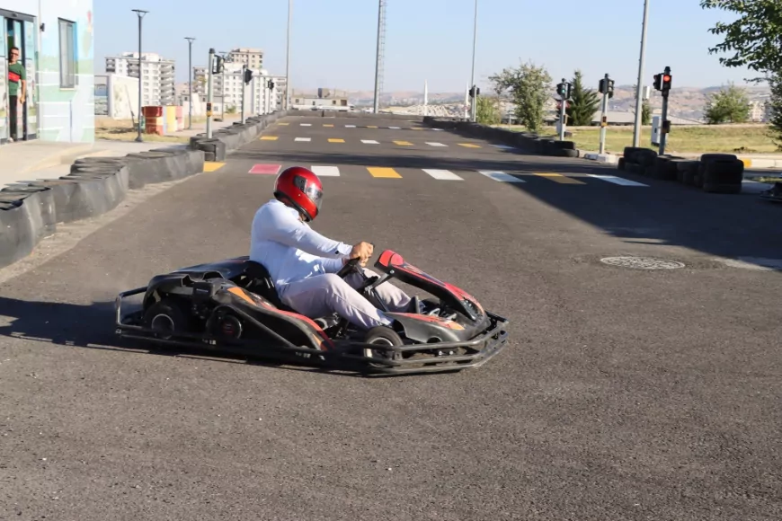 Şanlıurfa Büyükşehir Belediye Başkanı Mehmet Kasım Gülpınar: “Go-Kart Pisti Şanlıurfalıların Hizmetine Sunuldu”