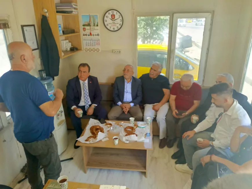 MHP Eskişehir İl Başkanı Ayhan Sezer: “Vatandaşın ve Esnafın Yanında Olmaya Devam Edeceğiz”