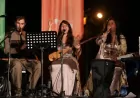 Yerel Yönetimler Diyarbakır Büyükşehir Belediyesi Gezici Müzik Atölyesi kapsamında Kervanpınarlı çocuklar öğrendiklerini konserle sahneye taşıdı