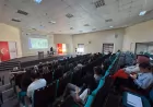 Van Büyükşehir Belediyesi Personeline Tütün Bağımlılığıyla Mücadele ve Sağlıklı Yaşam Semineri Düzenledi