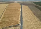 Şanlıurfa Büyükşehir Belediyesi Siverek’te 17 kilometrelik kırsal yolu asfaltla yeniledi