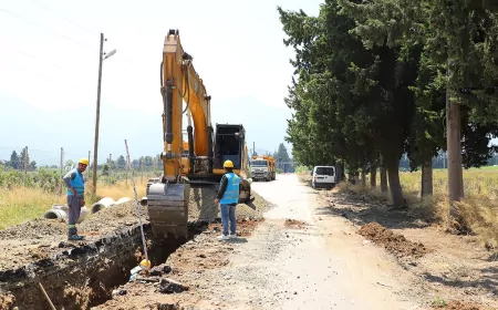 Hatay Büyükşehir Belediyesi Arsuz'da 15 Mahalleyi Kapsayan Altyapı Yatırımlarını Aralıksız Sürdürüyor