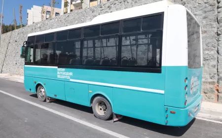 Hatay Büyükşehir Belediyesi Kisecik TOKİ Konutları İçin 104 Numaralı Toplu Ulaşım Hattını Hizmete Aldı