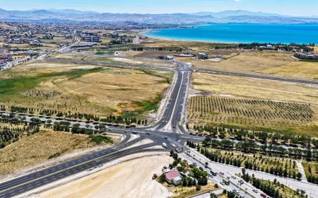 Van Büyükşehir Belediyesi Van Gölü Sahil Yolu'nda Üniversite ve Tıp Merkezi Ulaşımını Kesintisiz Hale Getirdi