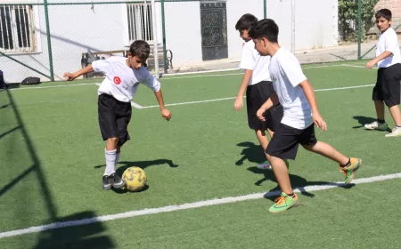 Şanlıurfa Büyükşehir Belediyesinin yaz kurslarında çocuklar yeteneklerini geliştiriyor