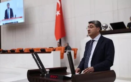 DEVA Partisi Genel Başkan Yardımcısı Mehmet Emin Ekmen: “Mersin Marina için ivedilikle önlem alınmalı”