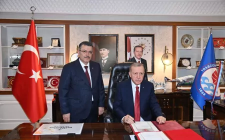 Trabzon Büyükşehir Belediye Başkanı Ahmet Metin Genç: “25 yıldır milletimizle yürüyoruz”